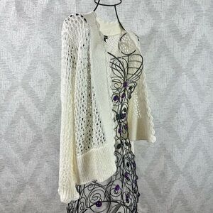 Sweaterworks white crochet wrist length cardigan size S